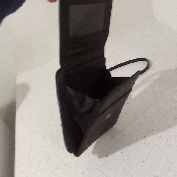 Faux Leather Cross Body Wallet Pebbled Look - Picture 5 of 16